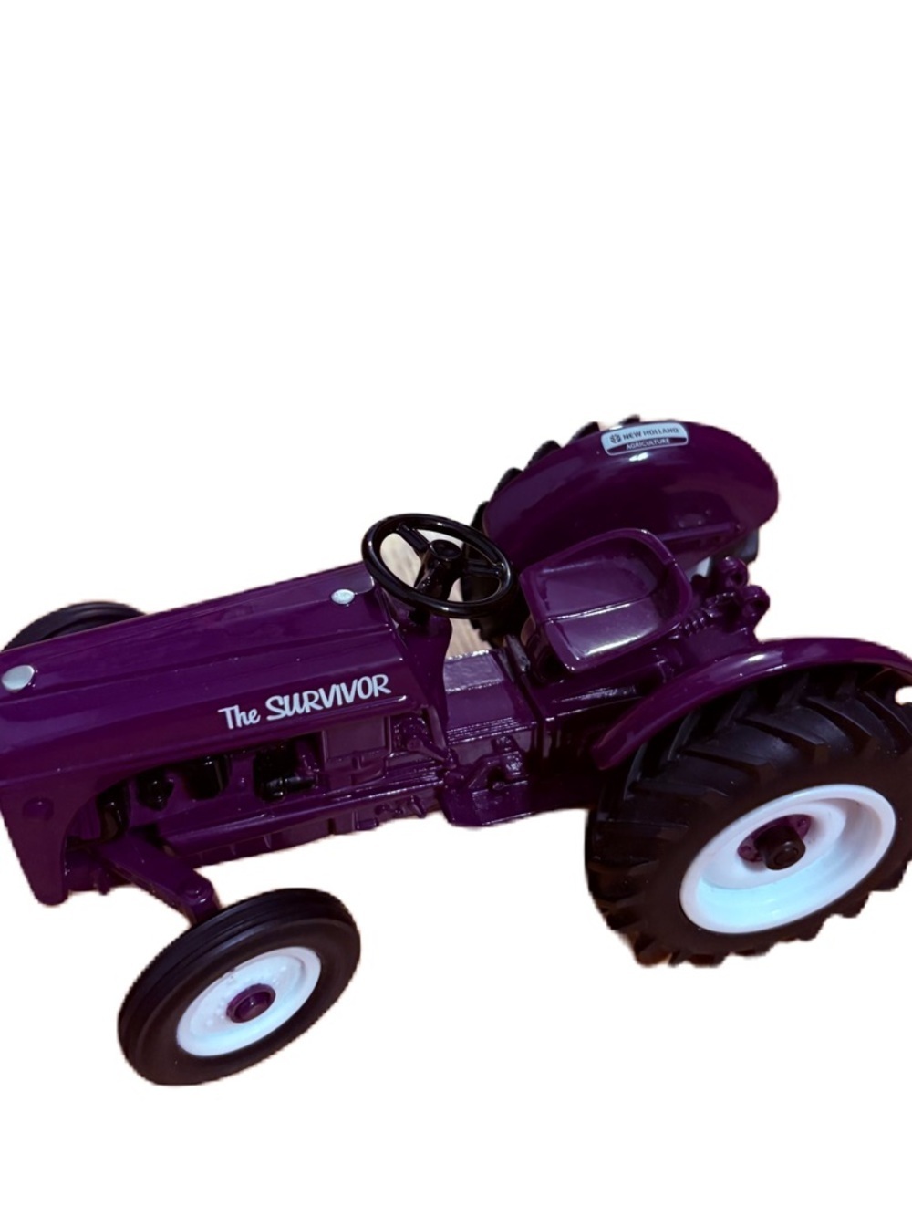ERTL 1/16 Ford 9N Cancer Survivor Tractor Purple Metal Toy Collectible